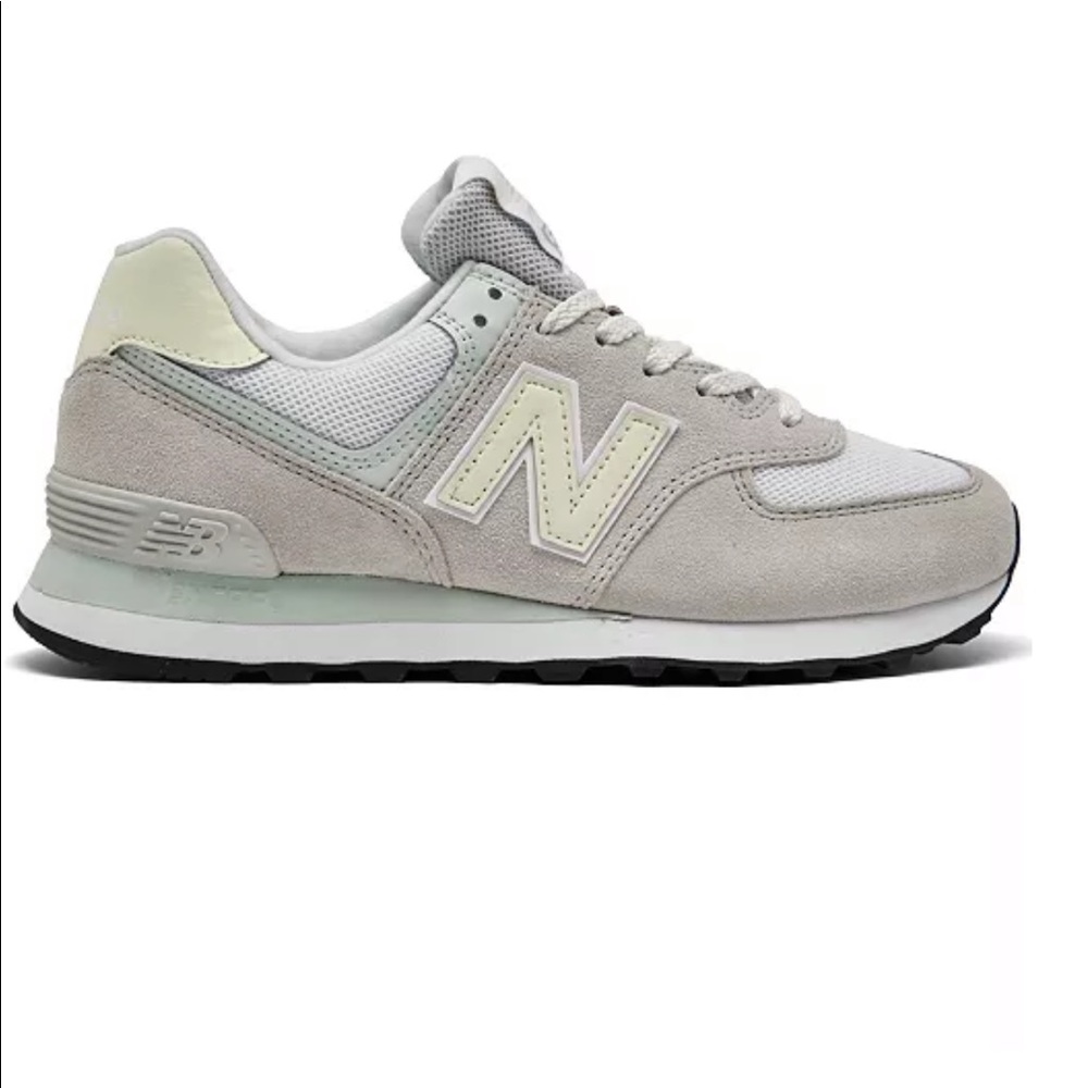 NEW BALANCE 574 brand new